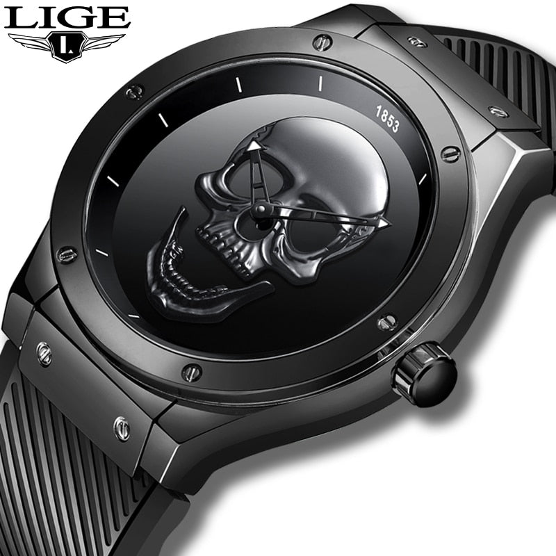 Men's Watch The skull sign in the center of the watch means the strength and rigidity of a supernatural man