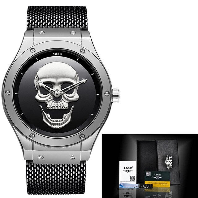 Men's Watch The skull sign in the center of the watch means the strength and rigidity of a supernatural man