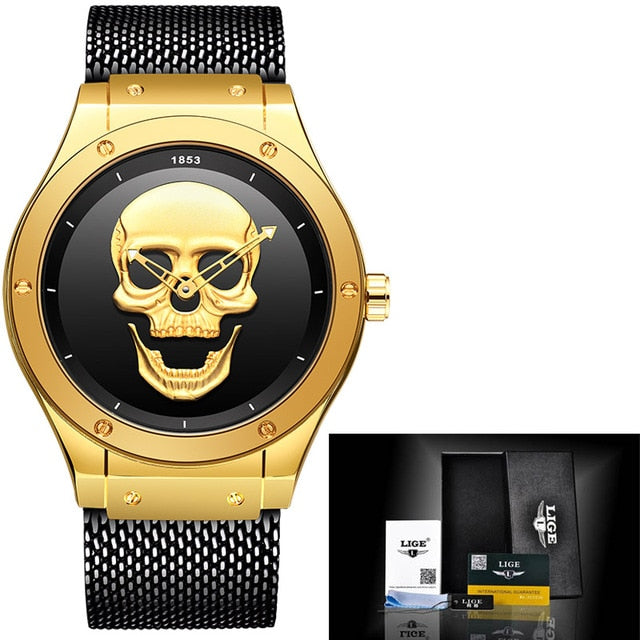 Men's Watch The skull sign in the center of the watch means the strength and rigidity of a supernatural man