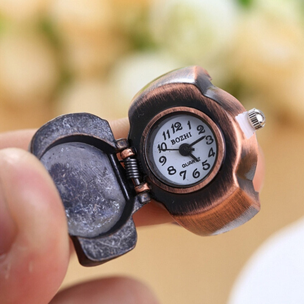 Fashion Unisex Retro Vintage Finger Skull Ring Watch Clamshell Watch wholesale Hot Marketing