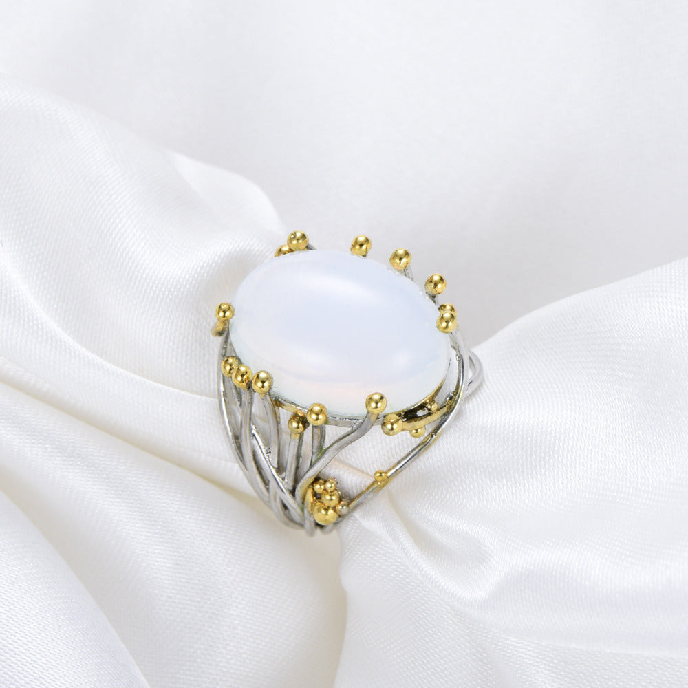 High Quality Women's Vintage Moonstone Rings for Retro Engagement Jewelry Gifts Beauty Ladies Gold Plating Rings Christmas Gifts