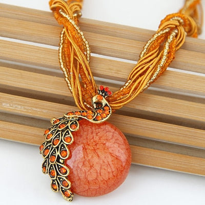 Peacock Feather Necklace It's the coolest gift for you and anyone you love ....  gift for girls